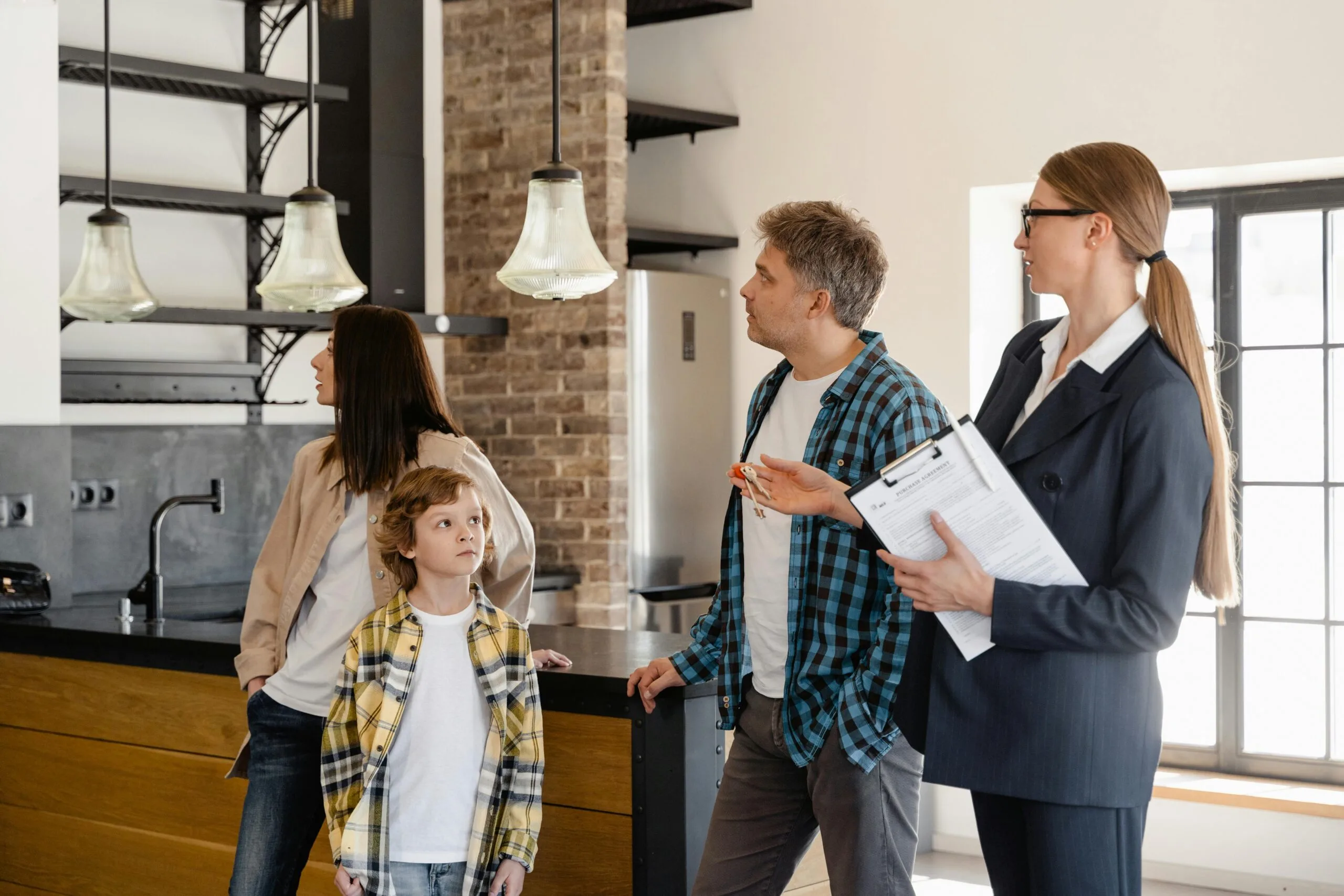 comprar piso a nombre de los hijos
